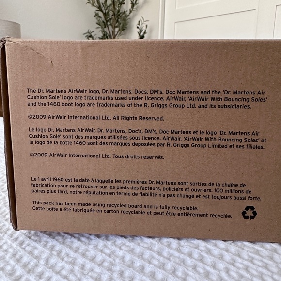 COPY - LIKE NEW ORIGINAL 2009 1460 CHERRY RED SMOOTH DR. MARTENS!!!➕🍒 Size: 6 - Picture 9 of 16